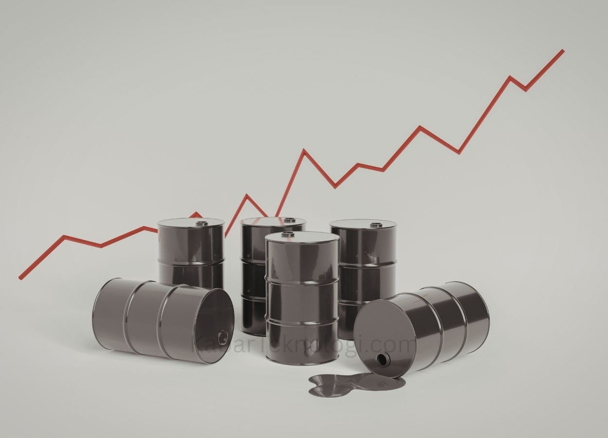Pertamina Ungkap Alasan Harga BBM Nonsubsidi Naik per Mei 2026 - KabarTeknologi.com