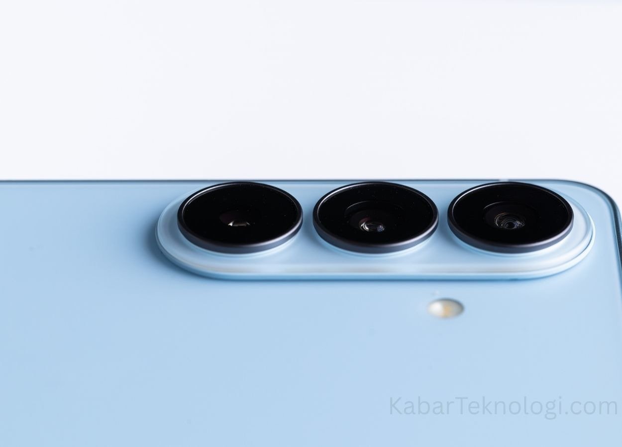 Samsung Kembali Gunakan Armor Aluminum di Galaxy S26 Ultra, Ini Alasannya -KabarTeknologi.com